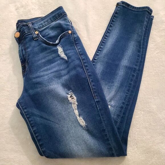 Rock & Republic Pants - Rock and Republic Women's 10 Dark Wash Denim Distressed Jeans Mid Rise Skinny